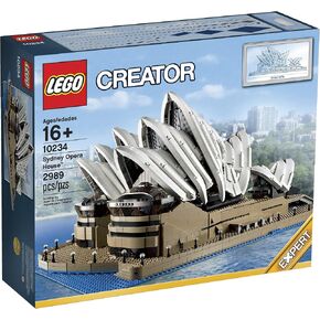 LEGO Creator Expert 10234 Sydney Opera House in Kuwait