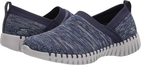 حذاء Skechers النسائي المشي in Kuwait
