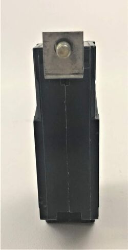 قاطع دائرة جنرال إلكتريك THQB1125، 1P، 25 أمبير، 120/240 فولت تيار متردد in Kuwait