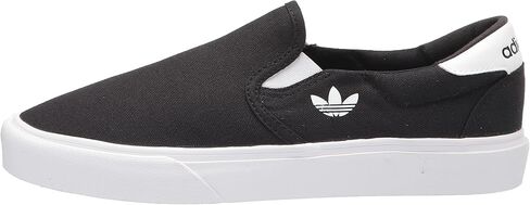 حذاء رياضي Adidas للجنسين للبالغين من الجنسين in Kuwait