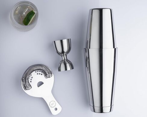 Hawthorne Strainer, Stainless Steel Cocktail Strainer with High Density Spring for Professional Bartenders and Mixologists, Mirror Polished, One Strainer in Saudi Arabia