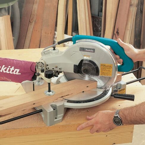 Makita LS1040 10" Compound Miter Saw in Saudi Arabia