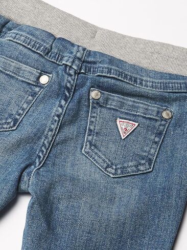 بنطال رياضي من قماش الدنيم المنسوج للأولاد من GUESS in Kuwait