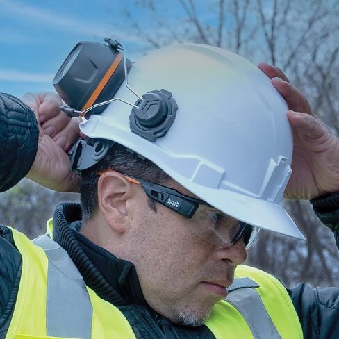 أغطية للأذنين 60502 من Klein Tools، مرفق قبعة صلبة كاملة الحافة، حماية من الضوضاء 26 ديسيبل، للبناء والتصنيع والصيانة والأعمال الخشبية in Kuwait