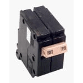 كاتلر هامر 2P 40A قاطع قياسي Ch240 in Kuwait