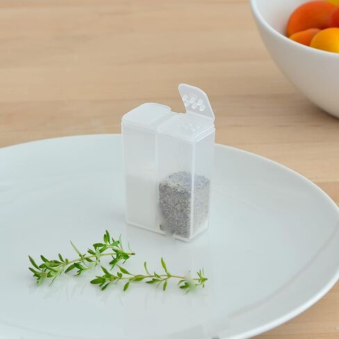 Youngever 4 Pack Plastic Salt and Pepper Shaker Set, Clear Salt and Pepper Containers with Lid, Plastic Spice Jar, Spice Dispenser To Go Set for Travel Camping Picnic Outdoors Kitchen Lunch Boxes. in Saudi Arabia