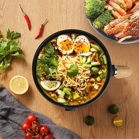 وعاء تسخين كهربائي من Audecook مع جهاز بخار، وعاء طهي متعدد الاستخدامات غير لاصق سعة 1.5 لتر، مقلاة كهربائية للسفر مع تحكم مزدوج في الطاقة للمعكرونة/الحساء/شريحة اللحم/البيض/الشوفان (أسود) in Kuwait