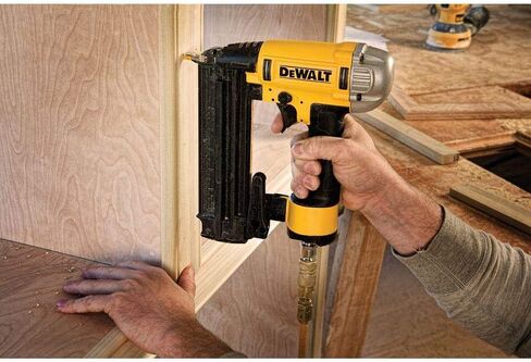 DeWalt 18 Gauge Precision Point Brad Nailer (DWFP12233 ) in Kuwait