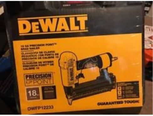 DeWalt 18 Gauge Precision Point Brad Nailer (DWFP12233 ) in Kuwait