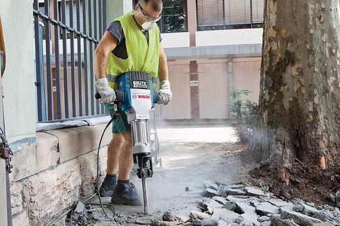 BOSCH BH2770VCD 120-Volt 1-1/8 Hex Breaker Hammer Brute Turbo Deluxe Kit with Deluxe Cart in Saudi Arabia