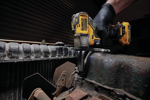 مفتاح ربط الصدمات DEWALT XTREME 12V MAX*، طقم لاسلكي، 3/8 بوصة (DCF902F2) in Saudi Arabia