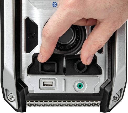 ماكيتا XRM09B 18V LXT / 12V max CXT ليثيوم أيون راديو موقع عمل بلوتوث لاسلكي، أداة فقط، أسود in Kuwait