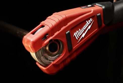 Milwaukee 2471-21 12-Volt Copper Tubing Cutter Kit in Saudi Arabia
