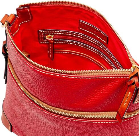 حقيبة يد Dooney & Bourke، حقيبة كروس من Pebble Grain in Kuwait