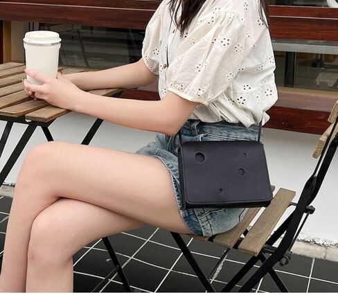 Elegant and Stylish Crossbody Bag with Black Coin Purse - Women's Bag with Multiple Storage Compartments in Kuwait