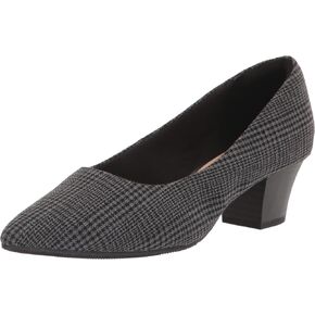 Clarks Women's Teresa Step Pump in Kuwait