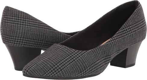 Clarks Women's Teresa Step Pump in Kuwait