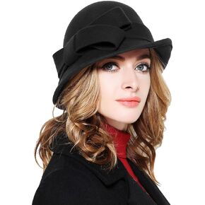 قبعة شتوية نسائية من Bellady بلون سادة 100% من الصوف مع لمسة فيونكة in Kuwait