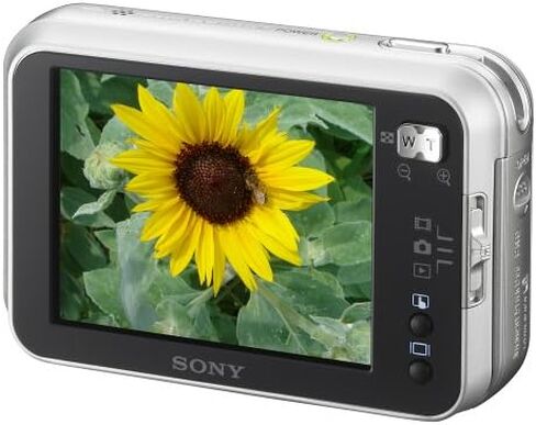Sony Cybershot DSCN1 8.1MP Digital Camera with 3x Optical Zoom in Kuwait