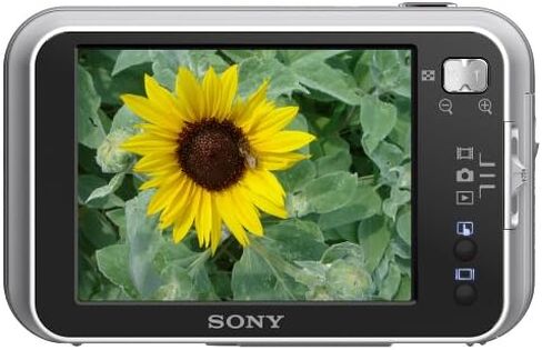Sony Cybershot DSCN1 8.1MP Digital Camera with 3x Optical Zoom in Kuwait