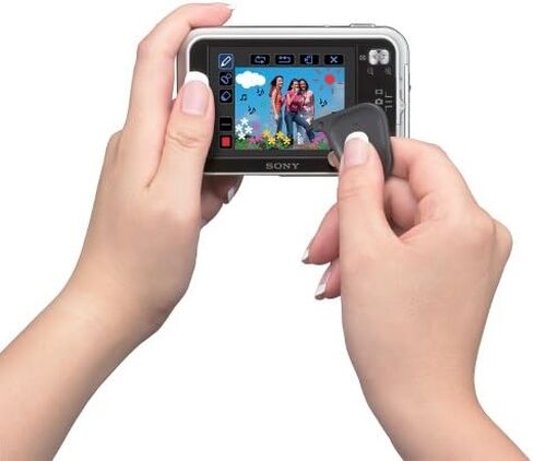 Sony Cybershot DSCN1 8.1MP Digital Camera with 3x Optical Zoom in Kuwait