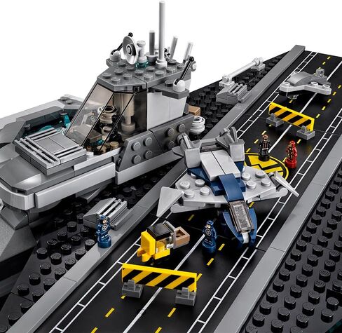 LEGO Marvel Super Heroes 76042 The Shield Helicarrier in Saudi Arabia