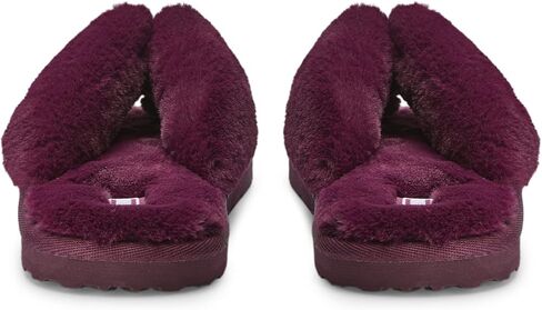 PUMA Women's Fluff Slipper in Saudi Arabia