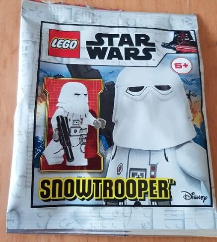 LEGO Star Wars: Snowtrooper with Blaster and Armor Kama Waist Cape in Saudi Arabia