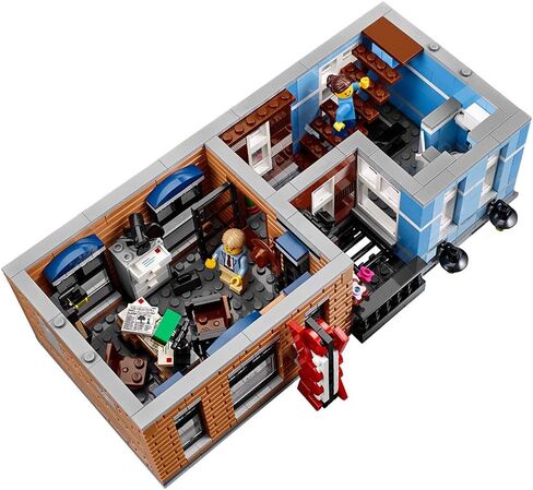 LEGO Creator Expert Detective's Office in Saudi Arabia