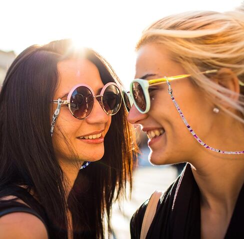 ONESING 4 Pcs Eyeglass Chains for Women Eyeglasses String Holder Glasses Strap Eyewear Chains Glasses Cord Lanyard Gifts in Saudi Arabia
