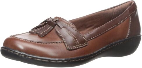 حذاء Clarks النسائي من Ashland Bubble Loafer in Kuwait