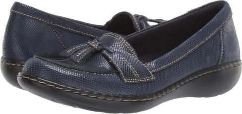 حذاء Clarks النسائي من Ashland Bubble Loafer in Kuwait