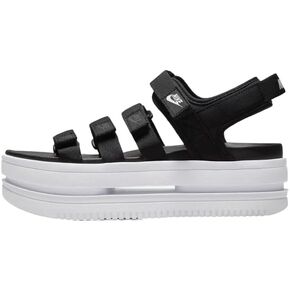Nike Women's Icon Classic Sandals in Saudi Arabia