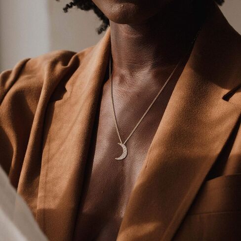 Befettly Moon Pendant Necklace 14K Gold Fill Dainty Hammered Moon Phase Gold Choker Simple Crescent Moon Full Moon Karma Circle Choker Necklace in Kuwait