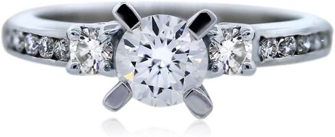 18k White Gold GIA Certified Round Diamond Engagement Ring in Kuwait
