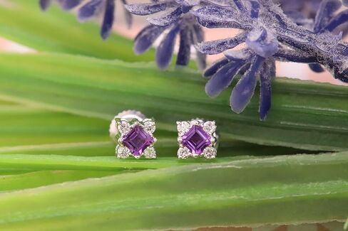 مجموعة Dazzlingrock 14K أحجار كريمة للأميرة وأقراط دائرية من الماس الأبيض للسيدات على شكل مربع، من الذهب الأبيض in Kuwait
