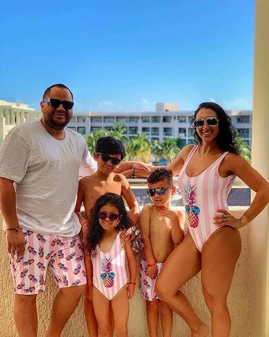 ملابس سباحة IFFEI Family متطابقة مونوكيني مخططة مطبوعة بالأناناس قطعة واحدة ملابس شاطئ للأولاد 8-9 سنوات وردي in Saudi Arabia