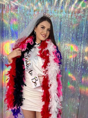 بوا ريش حفلات توديع العزوبية - 6 عبوات من بوا بطول 6 أقدام مع ريش - مثالية للأزياء التنكرية وملابس الحفلات ومفضلات الحفلات in Saudi Arabia