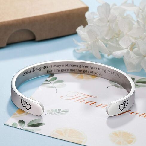 سوار ابنة الزوجة، هدايا ابنة إضافية، هدايا ابنة الخطوة من زوجة الأب، هدية عيد ميلاد ابنة الزوجة، هدية زفاف عائلية ممزوجة، هدية ابنة الأم، هدايا اعتماد هدية زفاف ابنة، هدية ابنة الأم in Kuwait