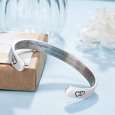 سوار ابنة الزوجة، هدايا ابنة إضافية، هدايا ابنة الخطوة من زوجة الأب، هدية عيد ميلاد ابنة الزوجة، هدية زفاف عائلية ممزوجة، هدية ابنة الأم، هدايا اعتماد هدية زفاف ابنة، هدية ابنة الأم in Kuwait