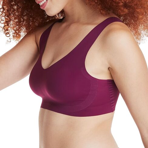 Hanes Women's Invisible Embrace ComfortFlex Fit Wirefree Bra MHG561 in Saudi Arabia