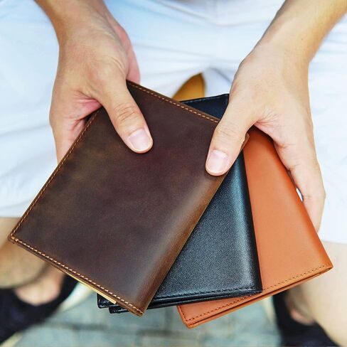 Polare وظيفية RFID حجب الجلود حامل جواز السفر محفظة ثنائية الطي للرجال (بني داكن) in Kuwait