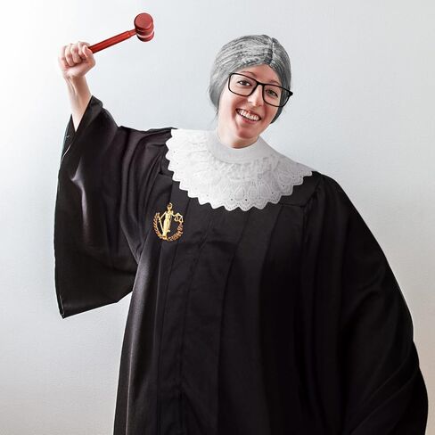 6 Pcs Judge Halloween Costume Accessory, Including Black Judge Robe, Judge Wooden Gavel, Judge Choker Pin, Lace False Collar, Gray Wig, Glasses Frame for Halloween Adult Judge Cosplay Party Favors in Kuwait