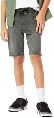 توقيع شركة Levi Strauss & Co. شورت كبير للأولاد من Gold Label in Kuwait