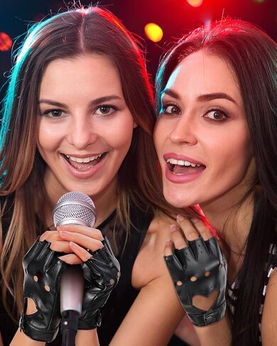 قفازات عالية الأداء للنساء من الجلد الصناعي الشرير بدون أصابع نصف اصبع قفازات رقص أداء قفازات الجاز in Kuwait