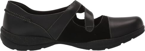حذاء مسطح للنساء من Clarks Roseville Mary Jane in Saudi Arabia