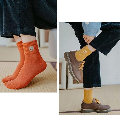 شيويانغ 5 ازواج من جوارب الوجه المبتسم اللطيفة المطرزة للكاحل جوارب مرحة هدايا للنساء in Kuwait