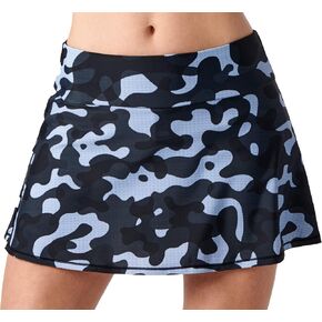 تنورة تنس أداء مموهة باللونين الأسود والأزرق من Queen of the Court | التدريب | تشغيل | مخلل الكرة سكورت in Kuwait