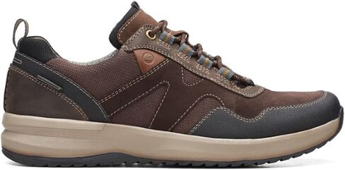 حذاء Wellman Trail Ap المقاوم للماء للرجال من Clarks in Kuwait