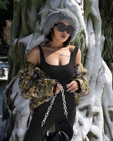 بدلة يوجا للسيدات من OYS بدون أكمام مضلعة للتمرين قطعة واحدة بدون أكمام in Kuwait